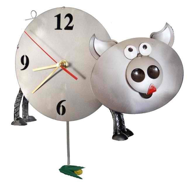 Biggie Piggy Oink Pig Wall Clock
