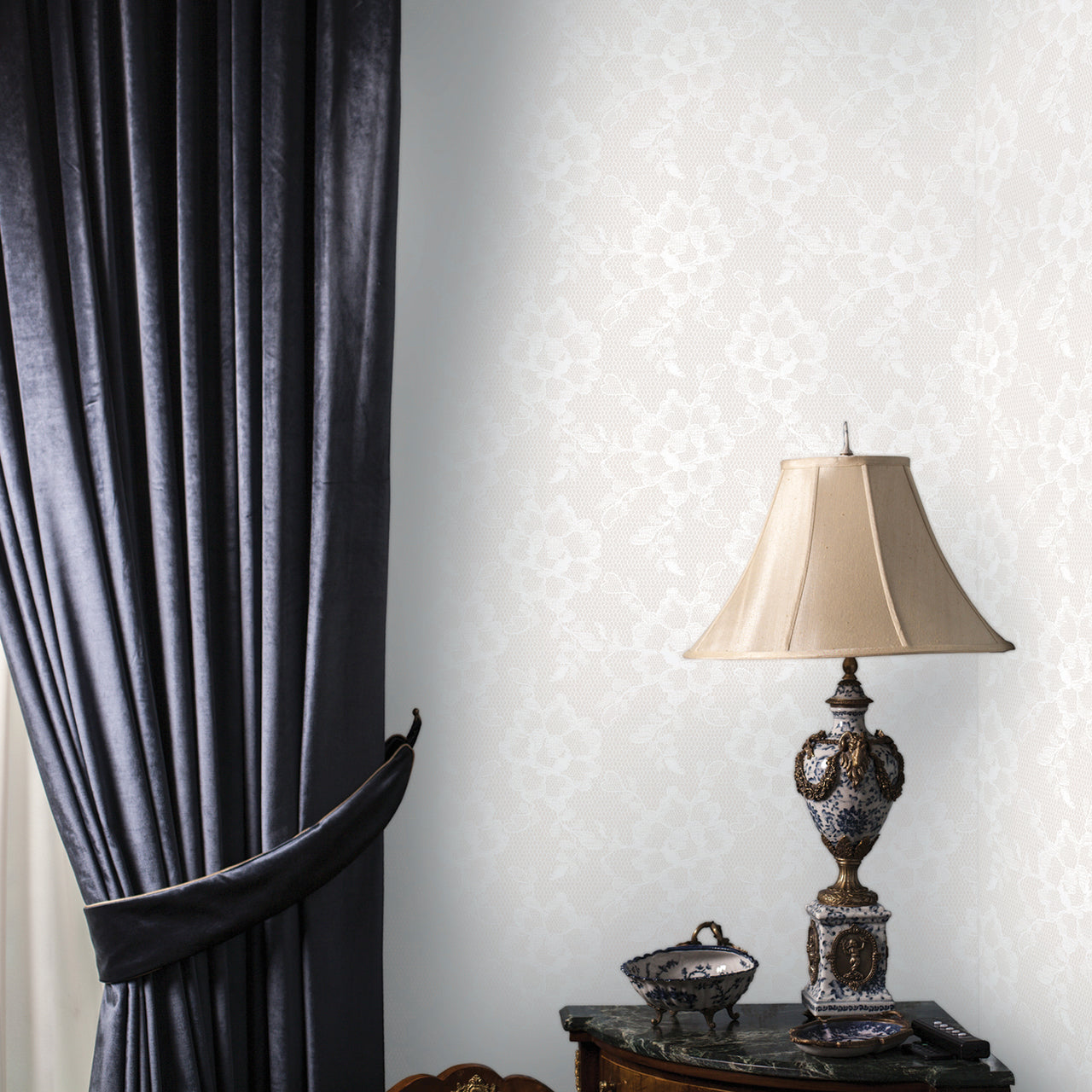 Lace Textured Pearl LA074 Wallpaper