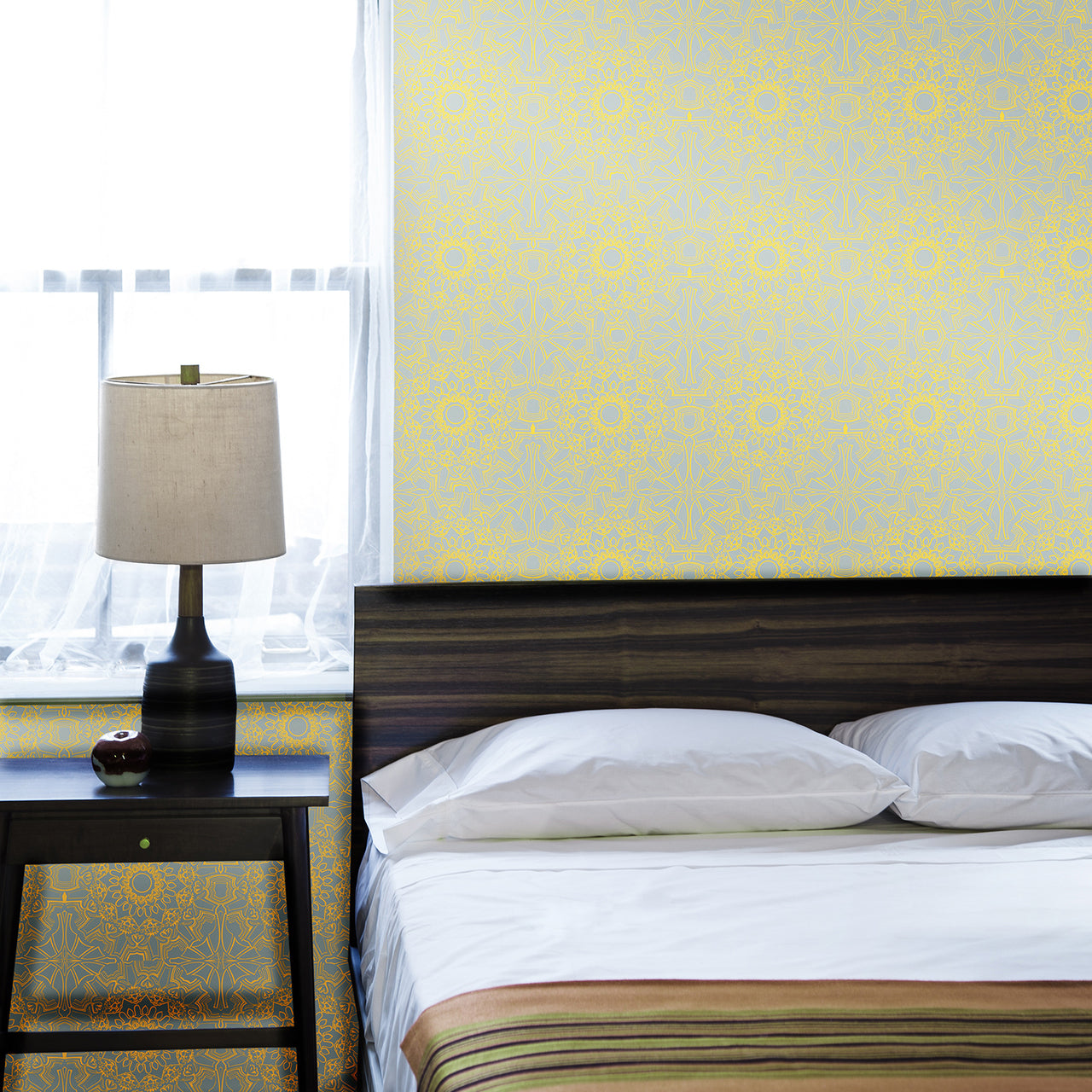 Medallion Sunrise Self-Adhesive ME058 Wallpaper