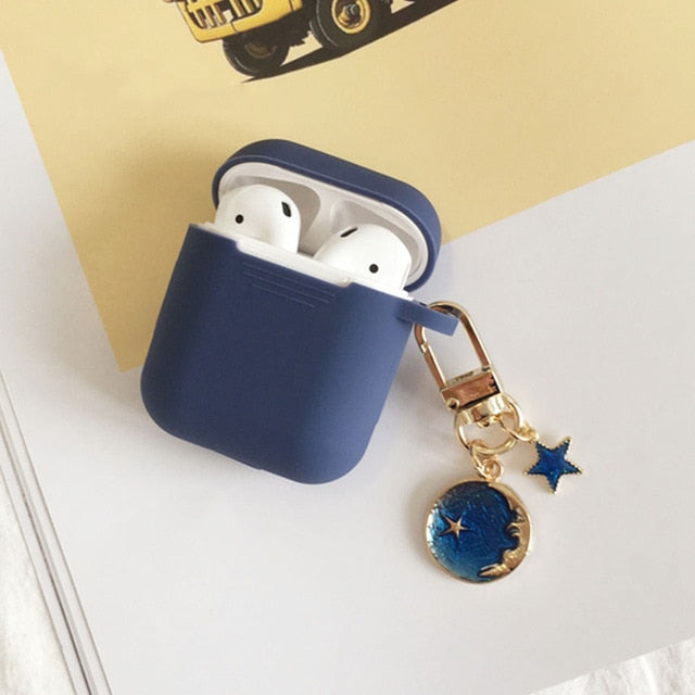 Apple AirPods Protective Silicone Case with Keychain